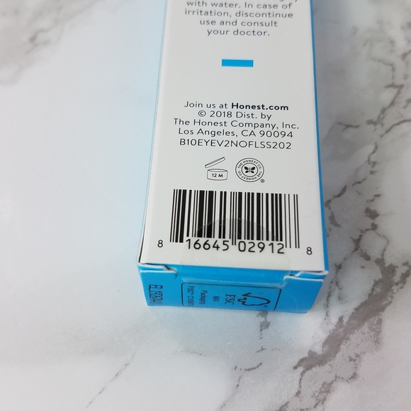 Honest Beauty Deep Hydration Eye Cream with Hyaluronic Acid - Picture 4 of 6